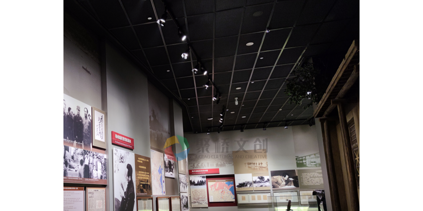 展館燈光設(shè)計(jì)中重視光線(xiàn)與展品相結(jié)合的燈光效果